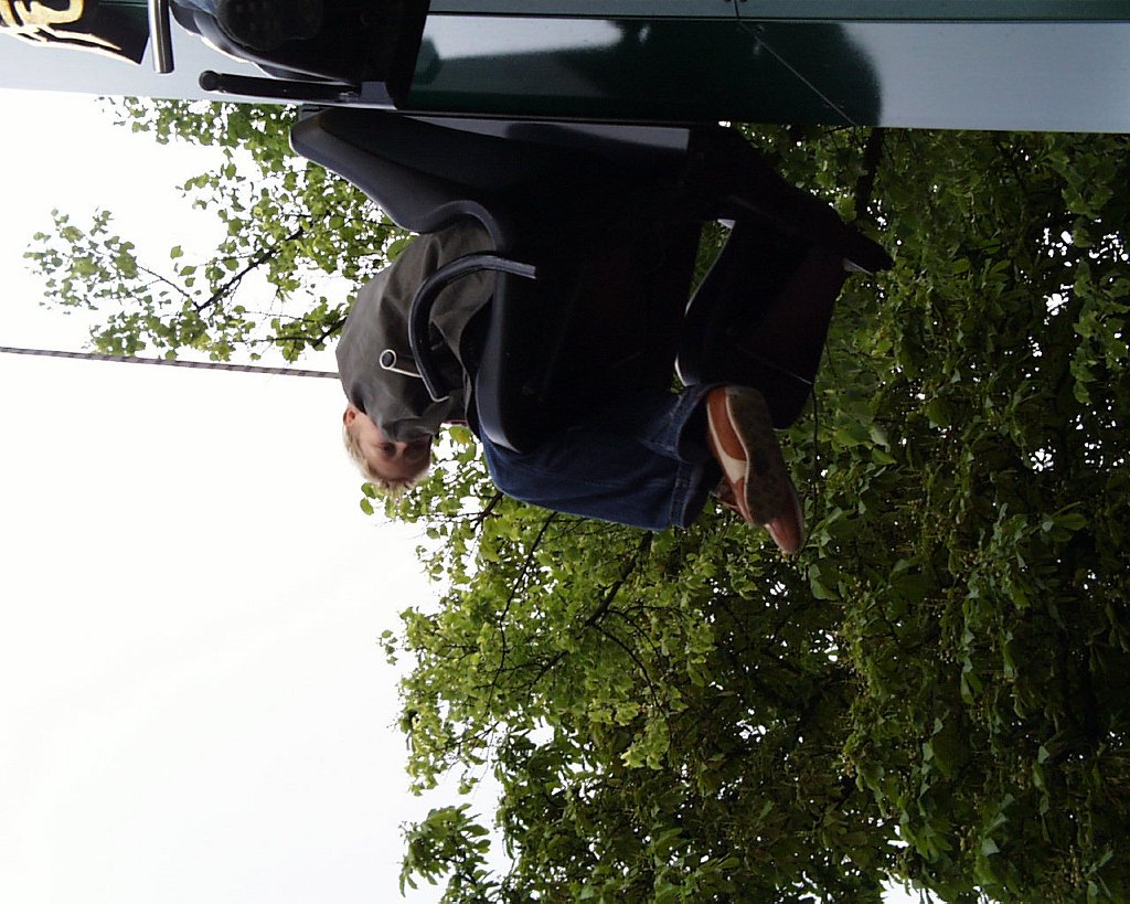 PIC00043