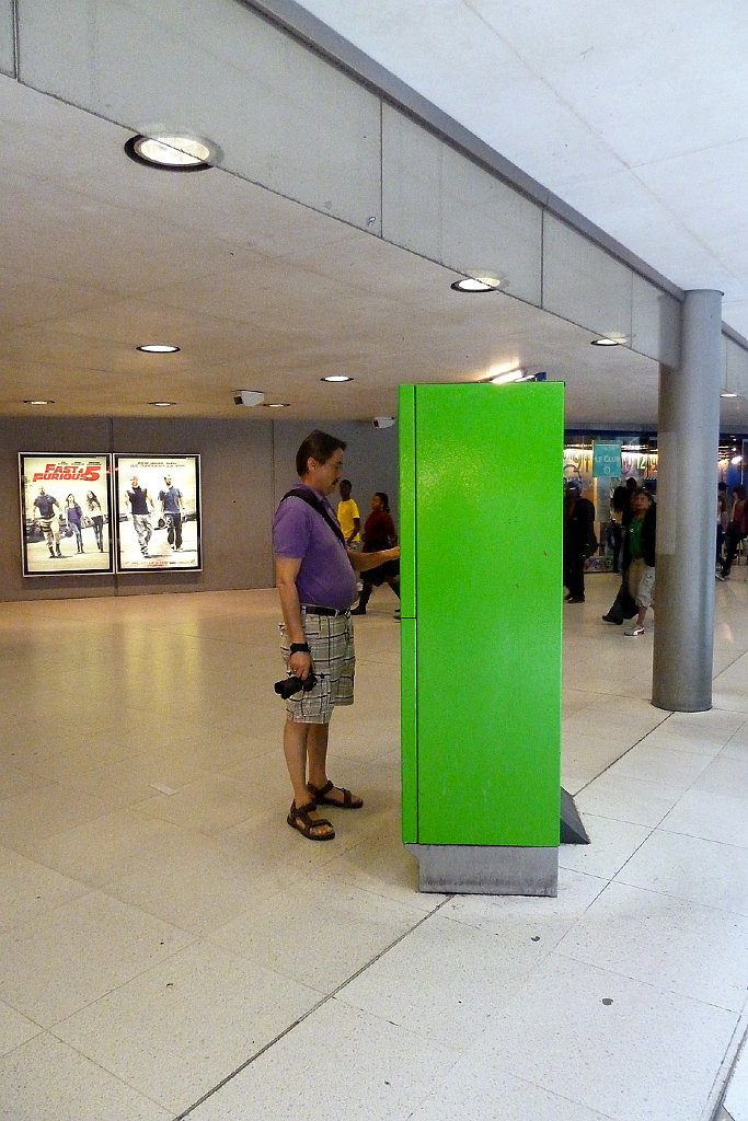 P1030037